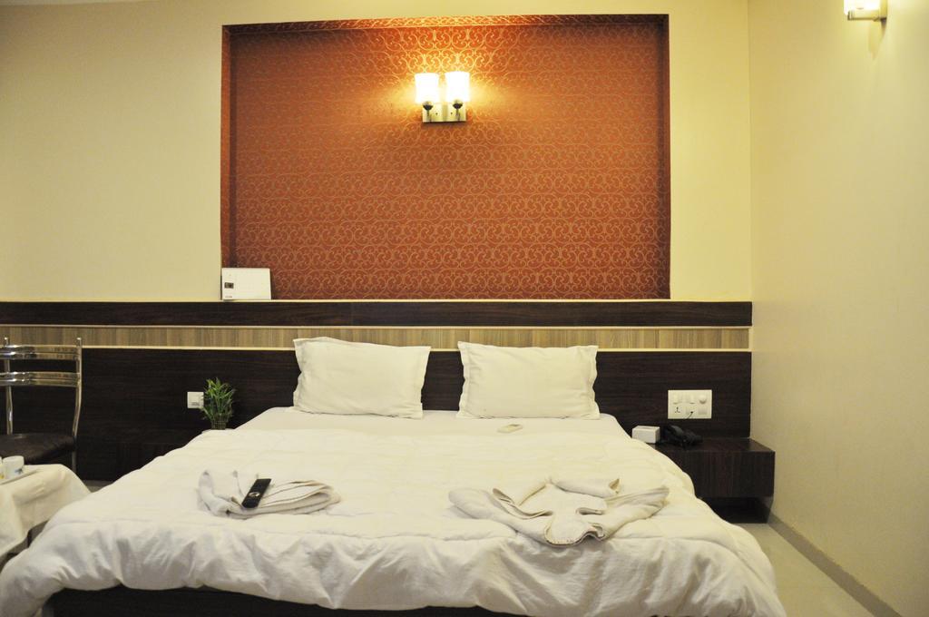 Hotel Sai Pancham Shirdi Bilik gambar