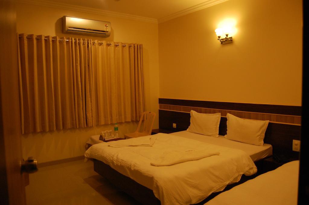Hotel Sai Pancham Shirdi Luaran gambar